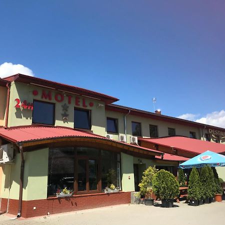 Motel Pintal Gorzow Wielkopolski Bagian luar foto