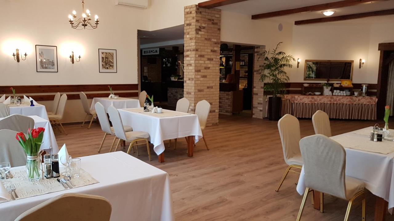 Motel Pintal Gorzow Wielkopolski Bagian luar foto